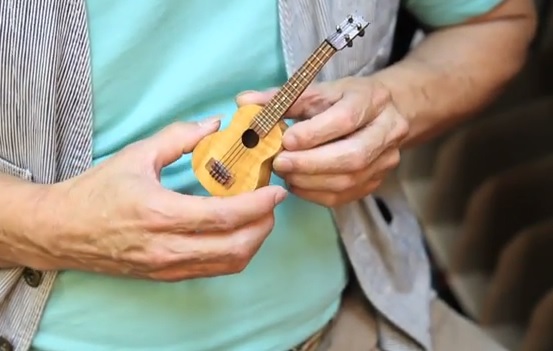 ukulele gia re mua ở đâu tphcm